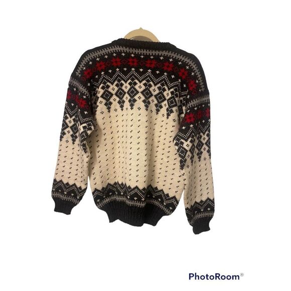 Voss Knit Men’s Pullover Sweater 100% Pure Virgin Wool Made in Norway Slight Fla - Picture 11 of 16